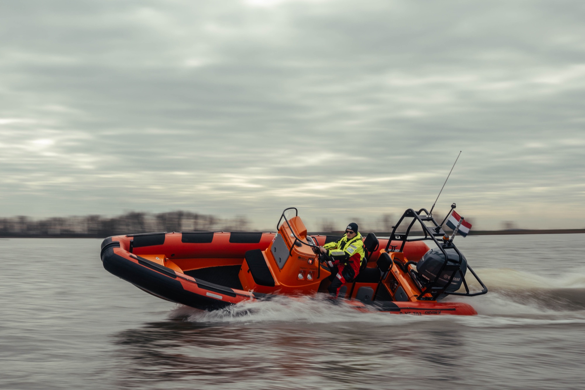 Gemini Marine WR650 professional RIB in operation
