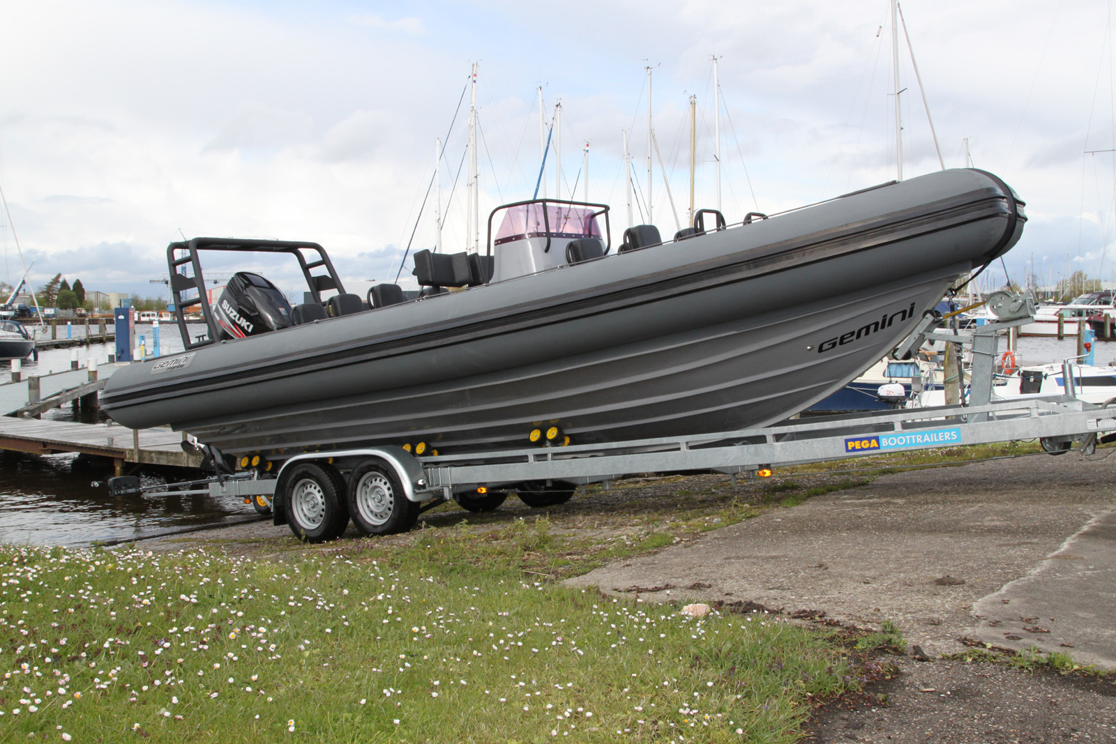 Gemini 730 Commercial RIB - novi marine