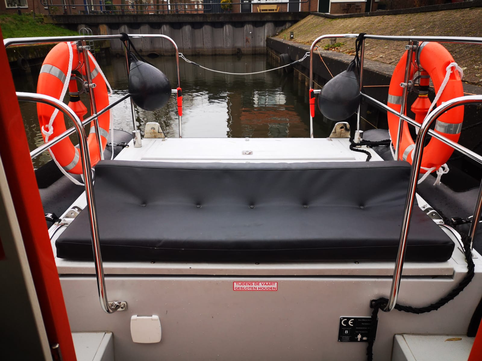 10-mtr-Inboard-Diesel-Waterjet-Cabin-RIB-for-sale-or-charter-g - Novi ...