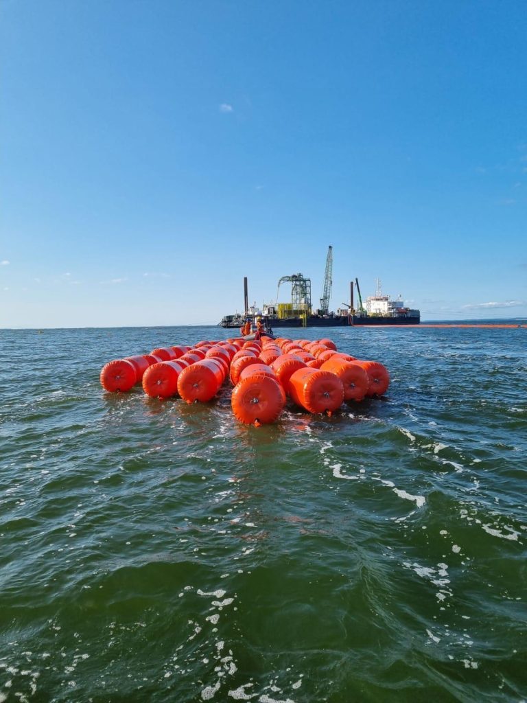Projectbeeld 19 van Offshore Support RIB bij een Europese kabelaanlanding