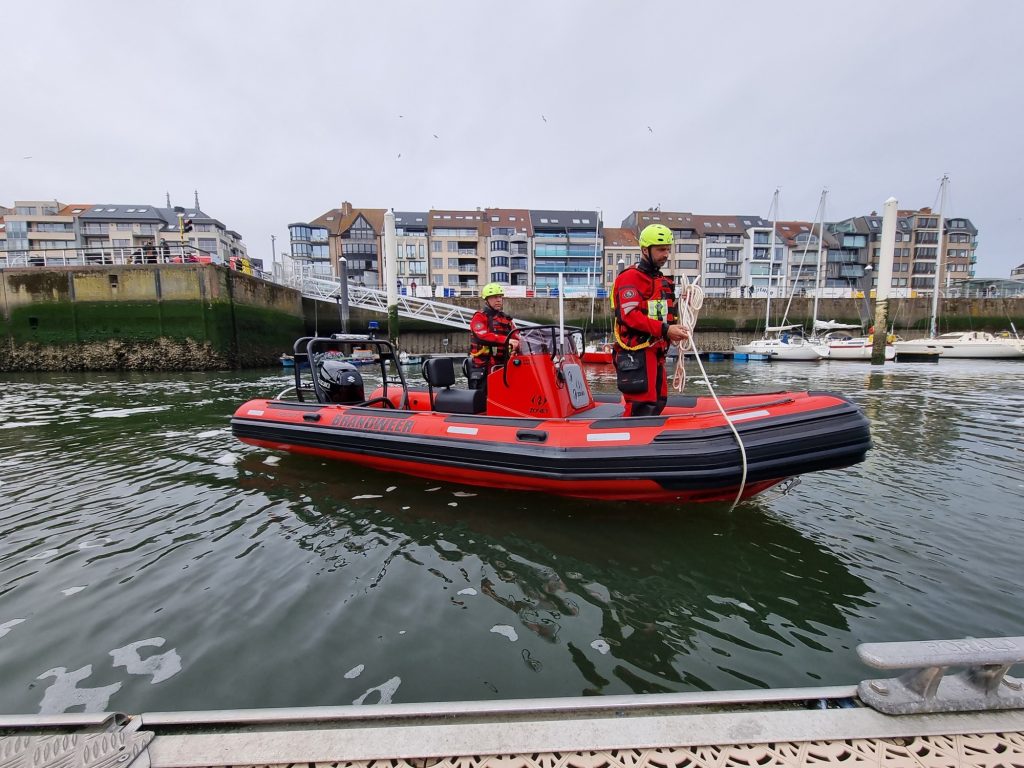 Projectbeeld 5 van Gemini WR550 reddingsboot voor Oostende