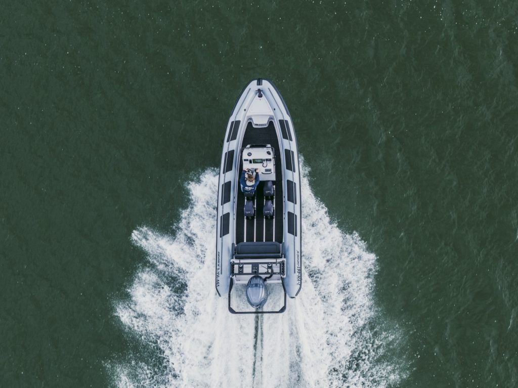 Projectbeeld 2 van Gemini WR720 Patrol RIB in de verhuurvloot