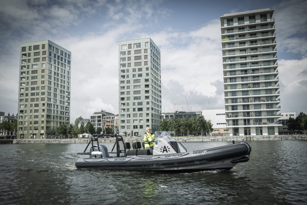 Projectbeeld 11 van 6,5 meter hybride RIB voor Stadshaven Antwerpen