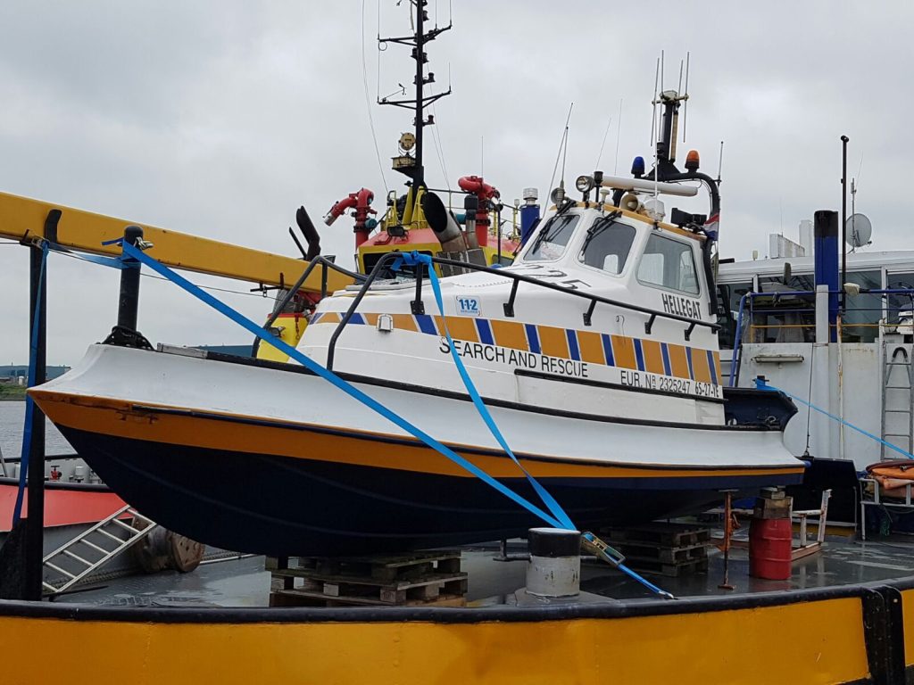 New Hypalon tubes fitted to rescue boat Hellegat — 7
