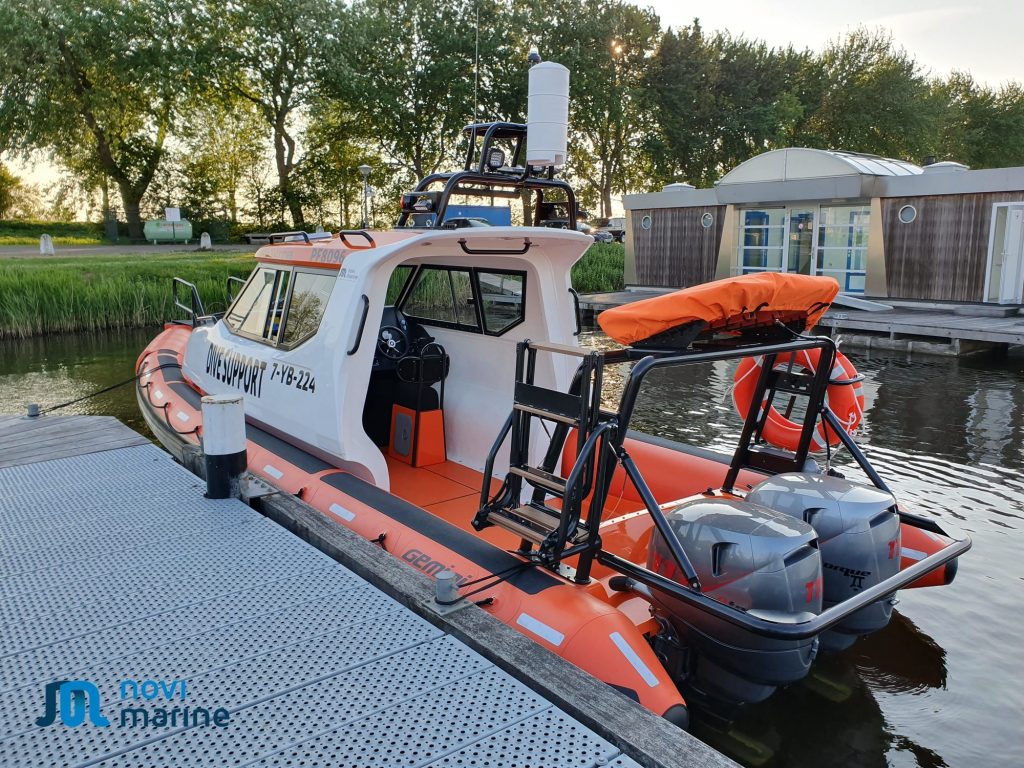 Gemini WR880 Parow Cabin RIB configured for offshore dive support — 3