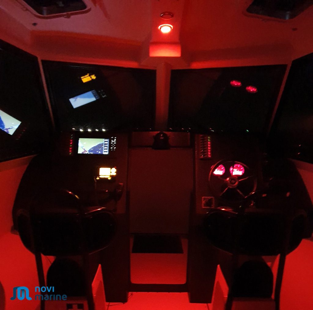 Gemini WR880 Parow Cabin RIB configured for offshore dive support — 4