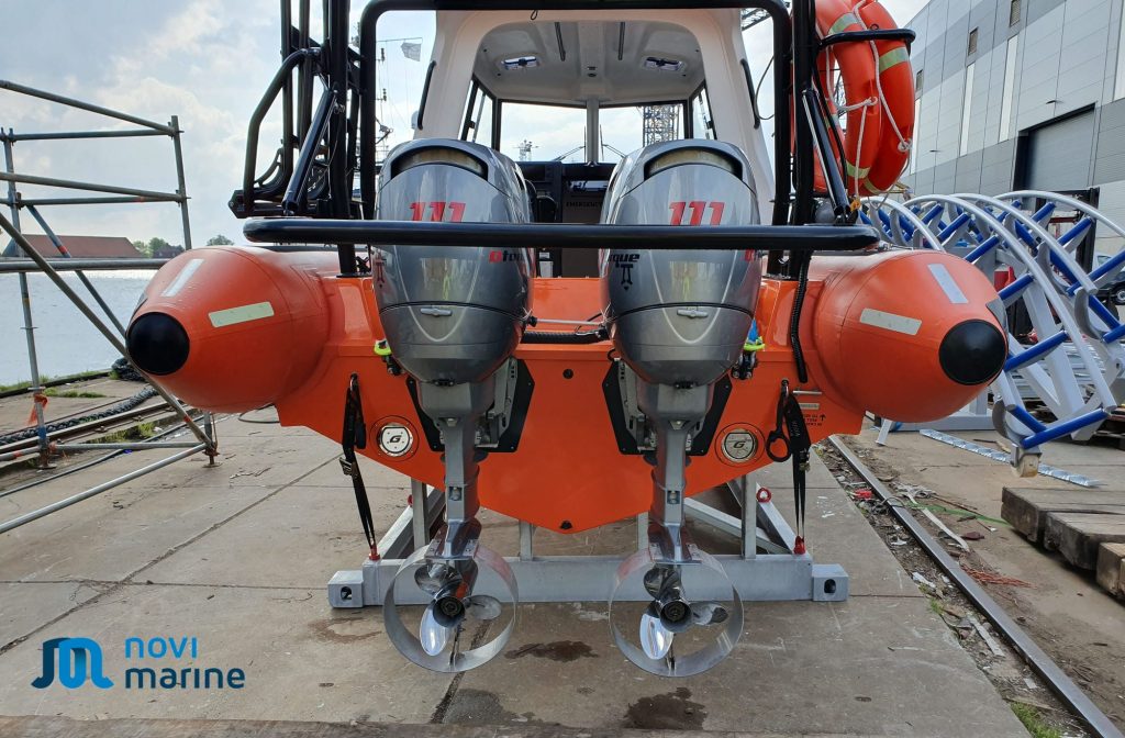Gemini WR880 Parow Cabin RIB configured for offshore dive support — 7