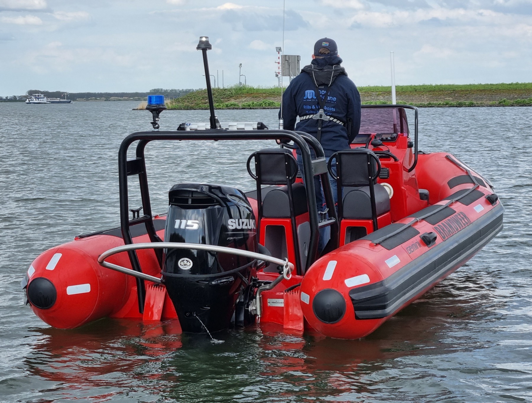 Gemini Marine WR550, gallery image 3